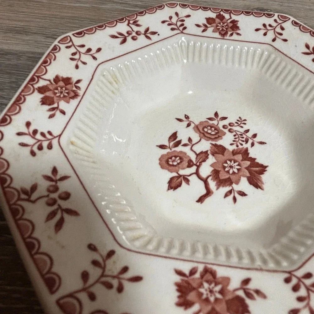 Independence Ironstone 1776 Octagon‎ Bowl Red Floral Pattern Made in Japan